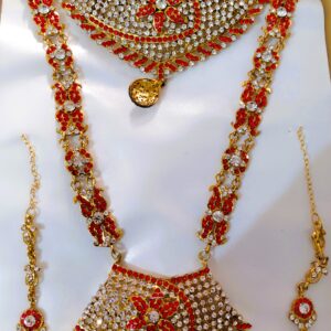 Rajasthani Royal Crimson and Ivory Bridal Jewelry Set – Full Shot